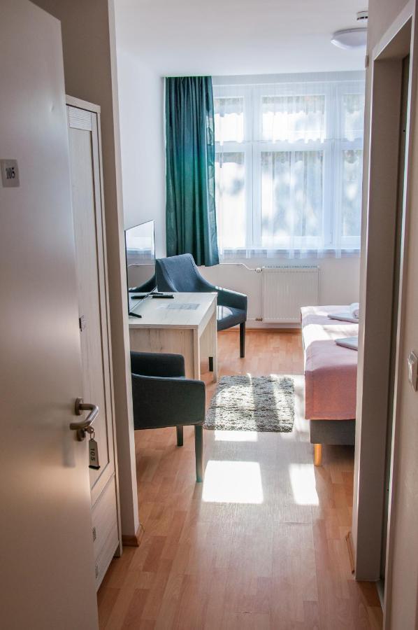Harangtorony Szallo Koszeg Ngoại thất bức ảnh